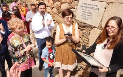 Un encuentro familiar con la historia de Fidel y Raúl