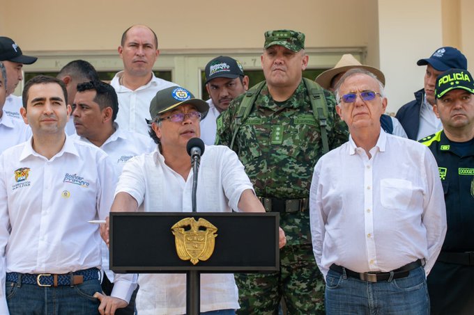Presidente Petro: He autorizado suspender la captura y extradición para iniciar un diálogo con el ELN