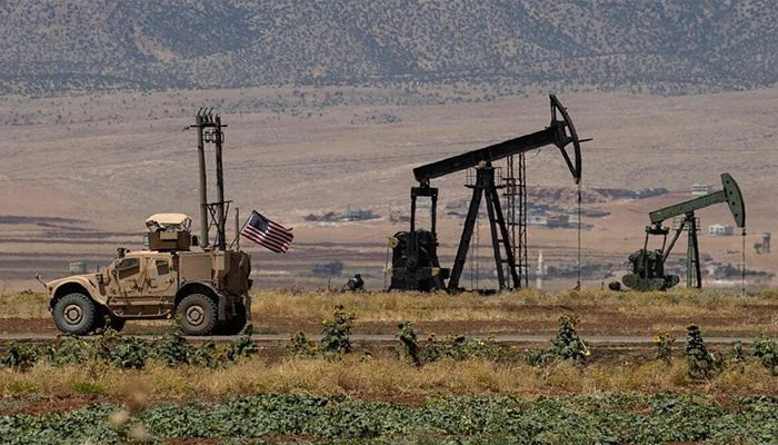 EE.UU. roba 53 camiones cisterna de petróleo de Siria a bases iraquíes