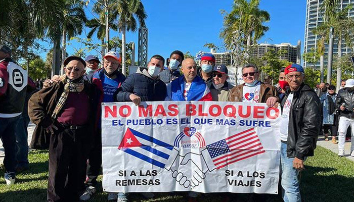 Abajo las medidas de guerra económica contra Cuba, reclaman en EEUU