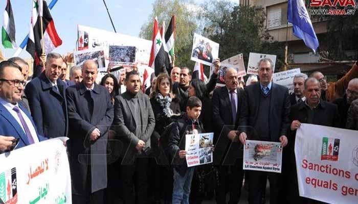 Docentes sirios denuncian medidas coercitivas de EE.UU. contra su país