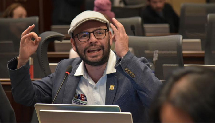 Gabriel Becerra: Sorprende el excesivo interés de la Fiscalía y el Ministerio Público sobre asuntos legislativos