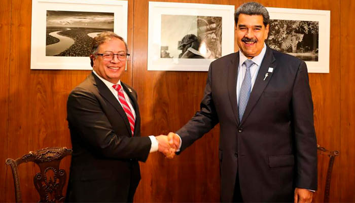 Presidentes Petro y Maduro acuerdan búsqueda de cadáveres por paramilitarismo