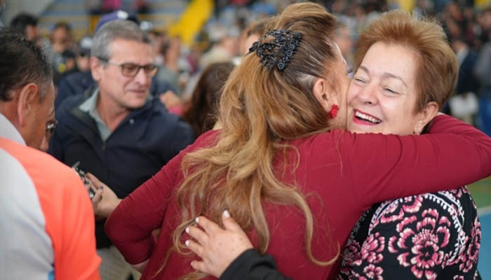 La ministra del Trabajo, Gloria Inés Ramírez, rechazó los actos violentos contra los medios de comunicación