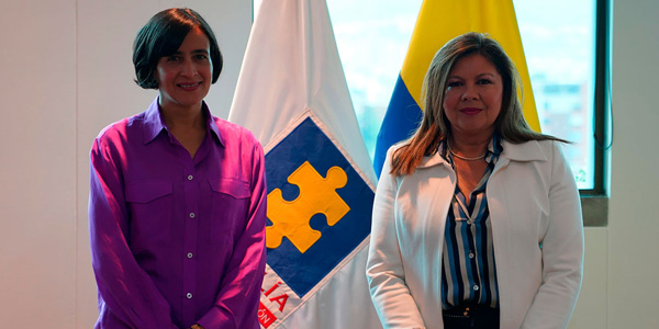 Ministra de Ambiente anuncia acuerdo con la Fiscal General para frenar a mafias que deforestan la Amazonía