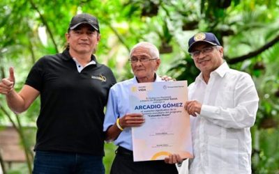 Con bono pensional para mayores de 80 años y Renta Joven, se avanza en justicia social