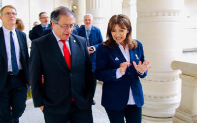 Presidente Petro y alcaldesa de París, Anne Hidalgo, hablan de cambio climático