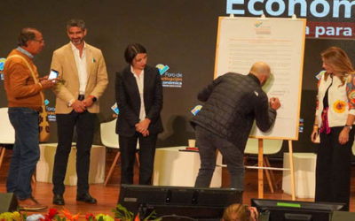 Ministerio de Agricultura promueve la firma del pacto por la democratización del crédito agropecuario