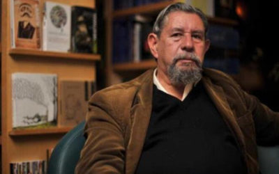 El poeta y novelista colombiano José Luis Díaz-Granados obtiene importante premio de poesía en China