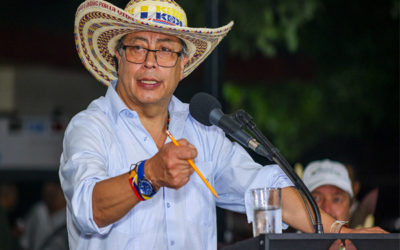 “Descubrimos 113.000 unidades de insulina acaparadas en las bodegas de Audifarma”: presidente Petro