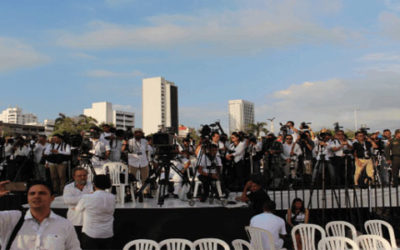 Los salarios de los y las periodistas y la libertad de prensa