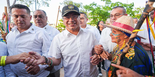 “Que el pueblo decida. ¿A qué le tienen miedo, senadores?”: presidente Petro