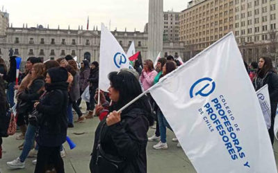 Docentes chilenos irán al paro por mejoras laborales
