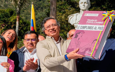 Presidente Petro convierte la Reforma Laboral en ley de la República de Colombia