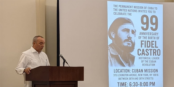 Misión de Cuba ante la ONU rinde homenaje a Fidel Castro