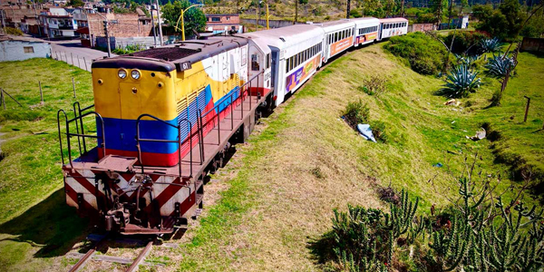 Con modernos vagones, el Tren de la Vida y la Esperanza ya recorre el corazón de Boyacá