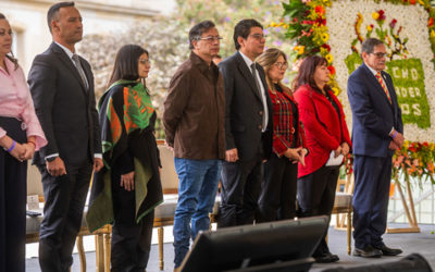 “Los que deben ofrecer disculpas no están aquí”: presidente Petro