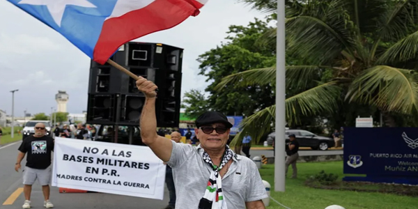 Demandan cierre inmediato de bases de EEUU en Puerto Rico