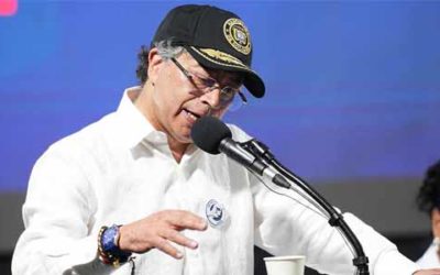 Presidente Petro cuestiona al gobierno Trump y advierte : “si me quiere poner la pijama naranja, inténtelo”