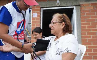Gobierno garantiza remuneración mensual a estudiantes de Medicina durante el año de internado