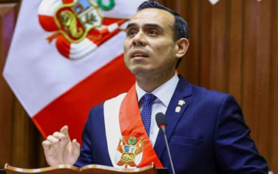 Congreso de Perú destituye al presidente José Jerí