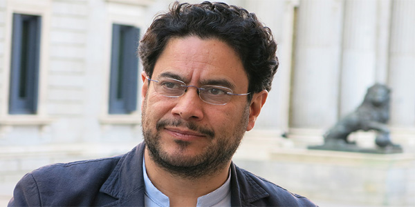 El candidato presidencial del Pacto Histórico, Iván Cepeda Castro, denuncia persecución política contra su campaña y acude a la CIDH