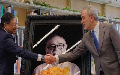 Presidente Petro donó fotografía de “Gabo” a la alcaldía de Barcelona y la biblioteca pública “Gabriel García Márquez”