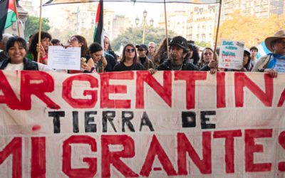 “En Argentina hay una persecución racial a migrantes agudizada por su identidad de género y su clase”