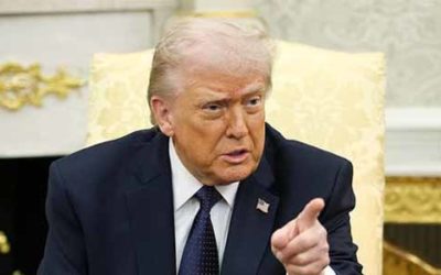 Trump amenaza con “tomar” Cuba usando un portaaviones a su regreso de Irán
