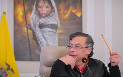 Presidente Petro anuncia denuncias penales y civiles por red de desinformación en su contra