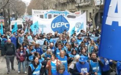 Buenos Aires vive un paro nacional contra recortes y despidos