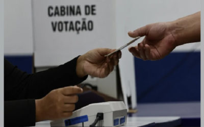 Historiador Fernandes alerta sobre injerencia de Estados Unidos en elecciones de Brasil