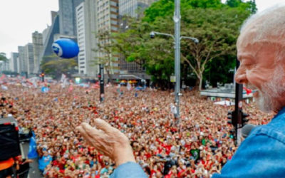 Un millón de brasileños llenó la Avenida Paulista por Lula y la democracia
