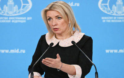 María Zajárova critica a Macron por su promesa de castigar a los implicados en protestas en Francia