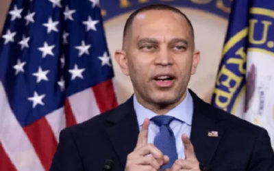 Demócratas denuncian que Trump intenta usurpar autoridad electoral de los estados