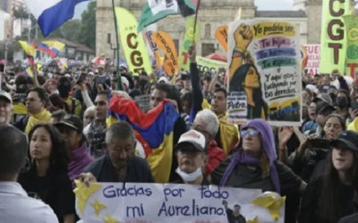 Colombia: trabajadores protestan contra políticas laborales del Gobierno